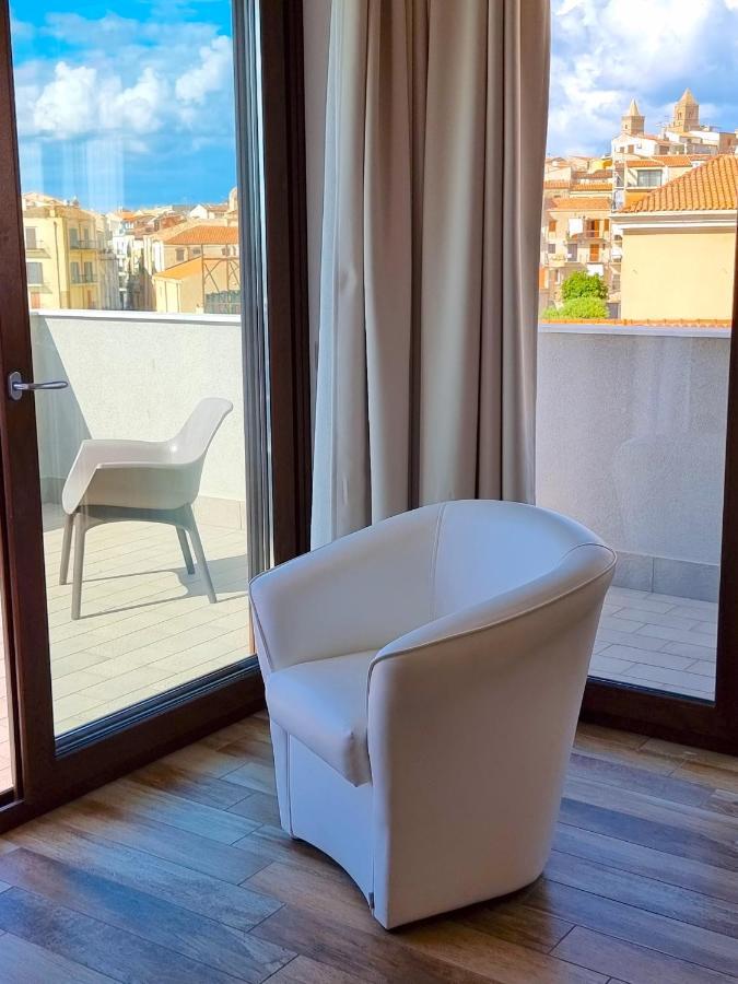 Royal Sea House Apartment Cefalu Ngoại thất bức ảnh