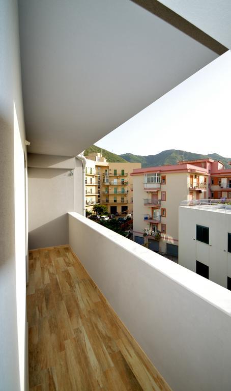 Royal Sea House Apartment Cefalu Ngoại thất bức ảnh