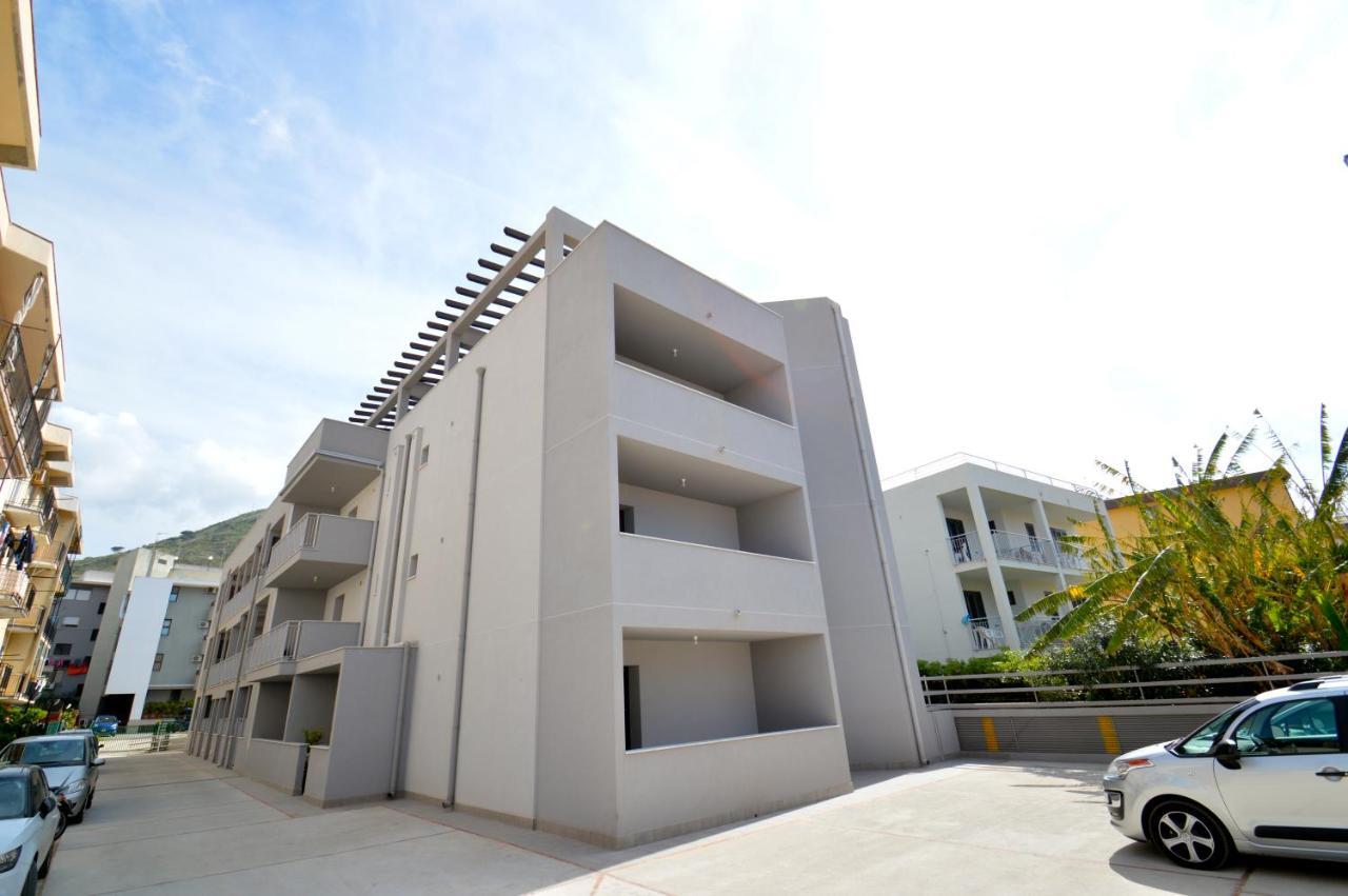 Royal Sea House Apartment Cefalu Ngoại thất bức ảnh